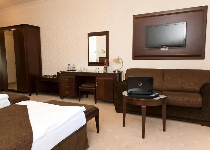 Nocleg ze śniadaniem Zagórze 4*